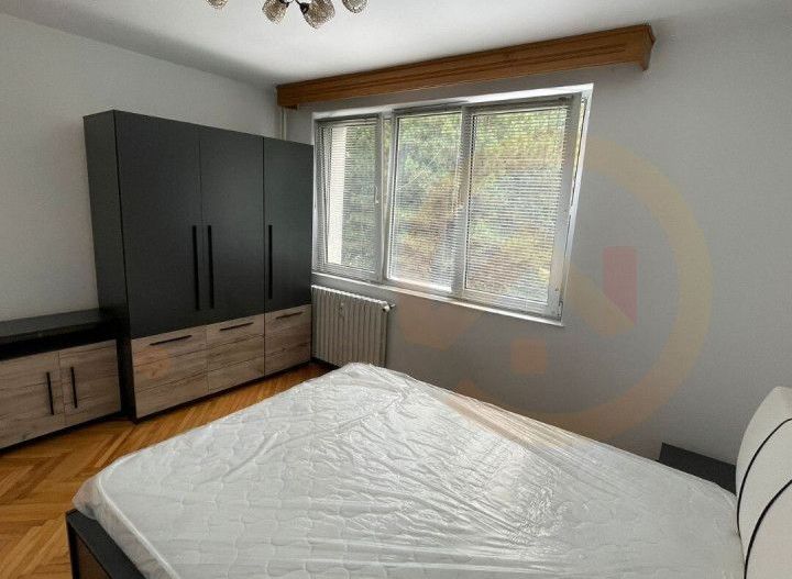 CHIRIE APARTAMENT 3 CAMERE - CENTRAL - RADAUTI - Poză 1