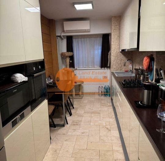 3 camere Victoriei-Piata Victoriei ( 1995-Renovat ) - Poză 1