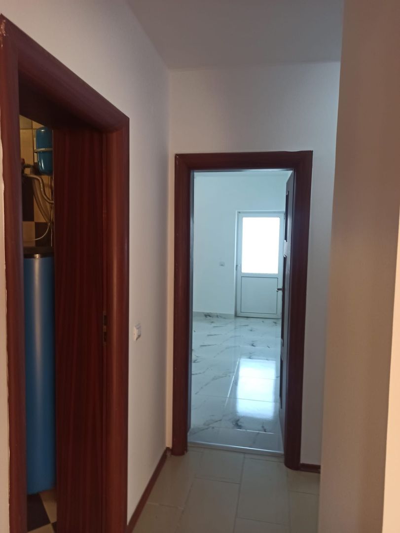 Casa 5 camere, 250 mp teren liber, adiacent șoseaua Leordeni - Poză 15