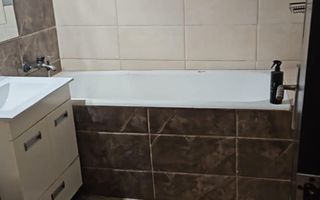 Apartament cu 3 camere, decomandate, etaj 4, zona FILATURII; - Poză 3