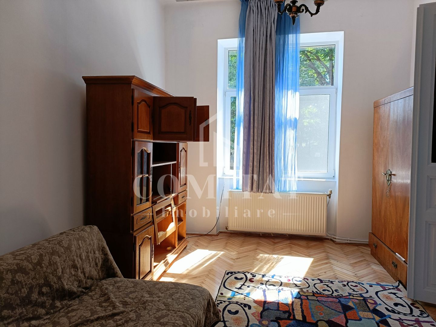 Casă individuală de închiriat cu 4 camere | Gruia | 7 Străzi - Poză 2