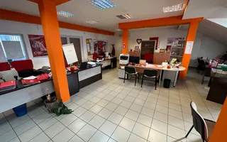 Pretabil grădiniță , clinica zona Lipovei - Poză 18