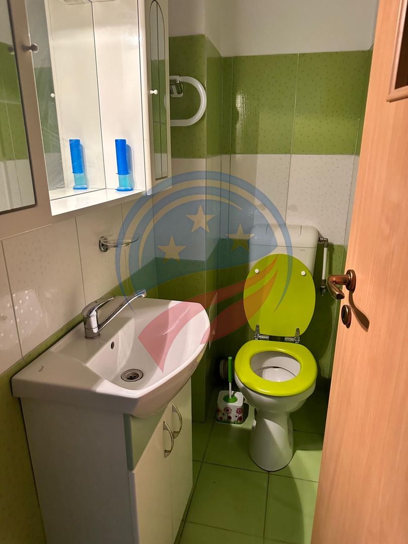 Apartament 3 camere decomandate, zona Lapus - Poză 8