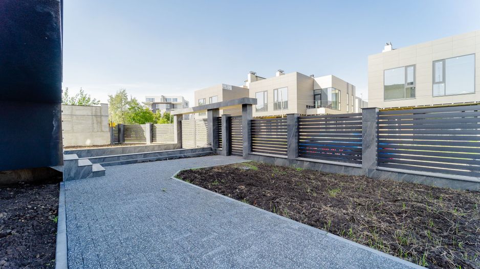 Casa de vânzare, individuală, Centru - Poză 5