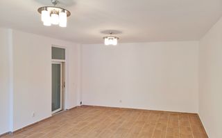 Birou, ultracentral, Oradea, 70 mp, parcare. 700 E/lună. Comision 0 - Poză 5