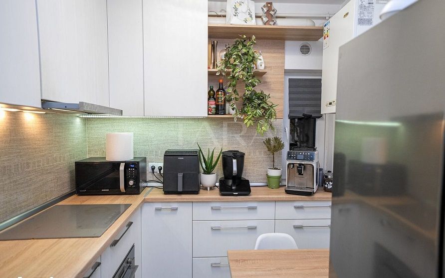 Apartament 4 Camere decomandate. Zona Rivus, inclus 2 Parcari. Clasa A - Poză 2