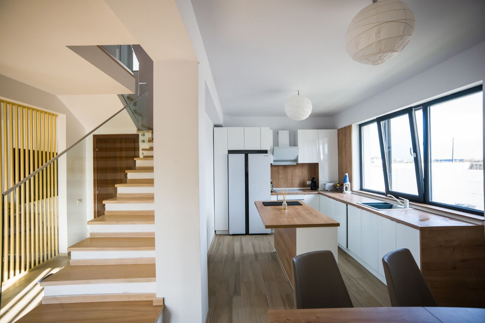 Vilă Modernă | 4 Camere | Pipera-Tunari | Curte Privată - Poză 5