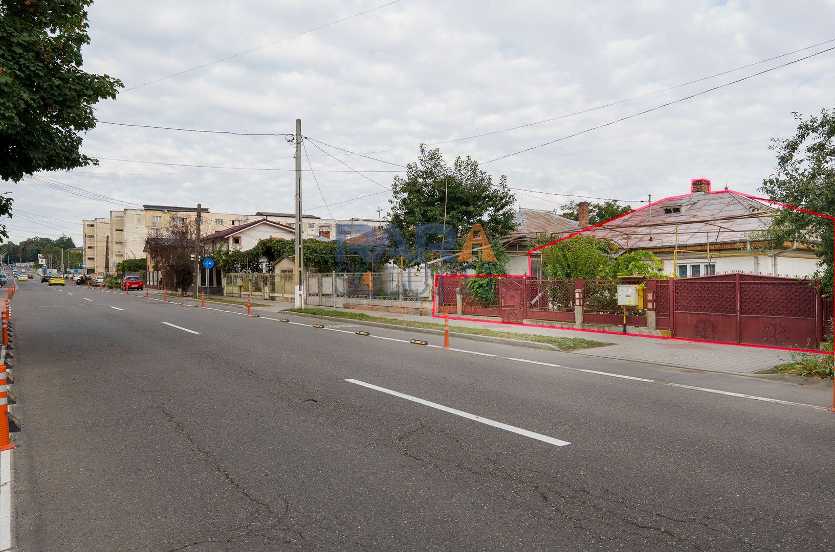 Casă în Roman, din cărămidă - Poză 21