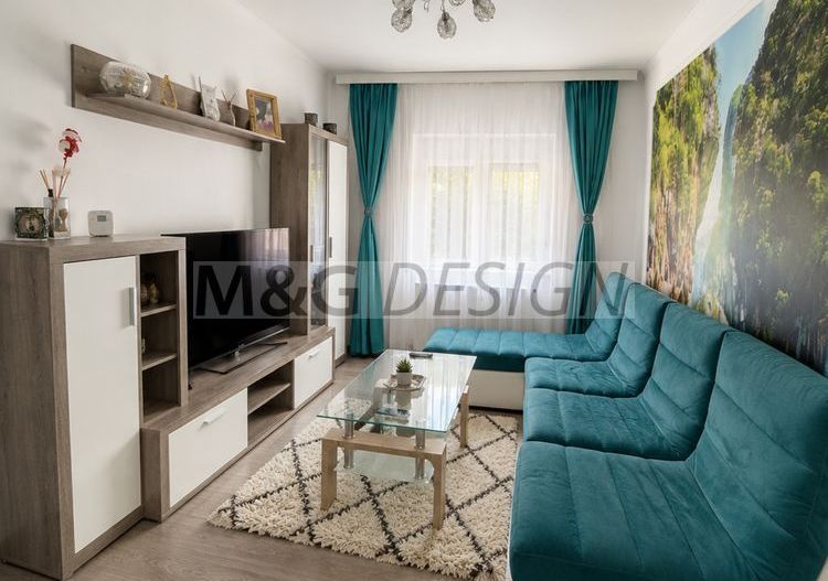 Apartament 4 camere Aradului etaj 2 - Poză 1