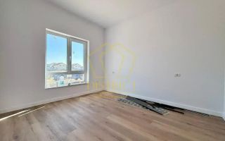 Duplex cu 5 camere, despartit prin camera tehnica I Dumbravita - Poză 1