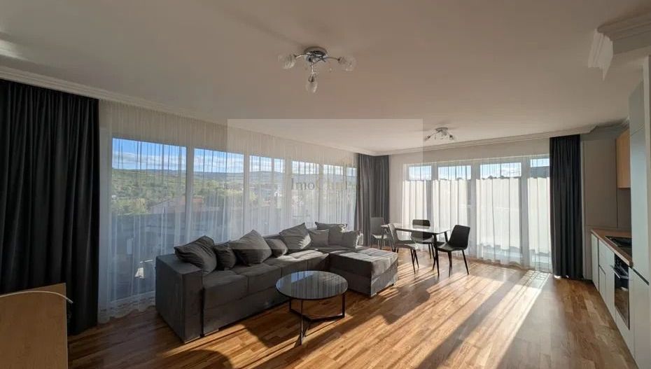 Apartament 2 camere de închiriat -parcare– Sopor, lângă Baza Sportivă - Poză 1