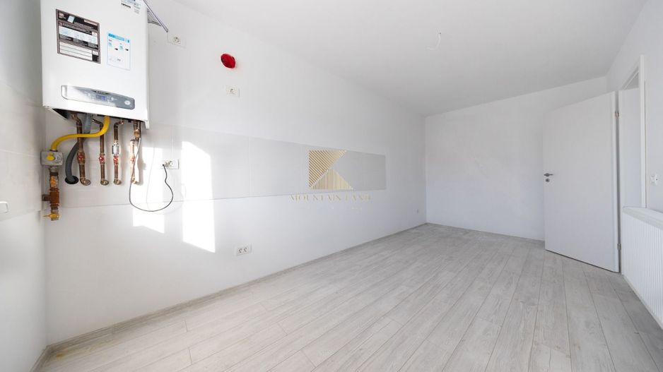 Casă modernă cu curte privată, aproape de Brașov – Cartierul Izvor - Poză 5