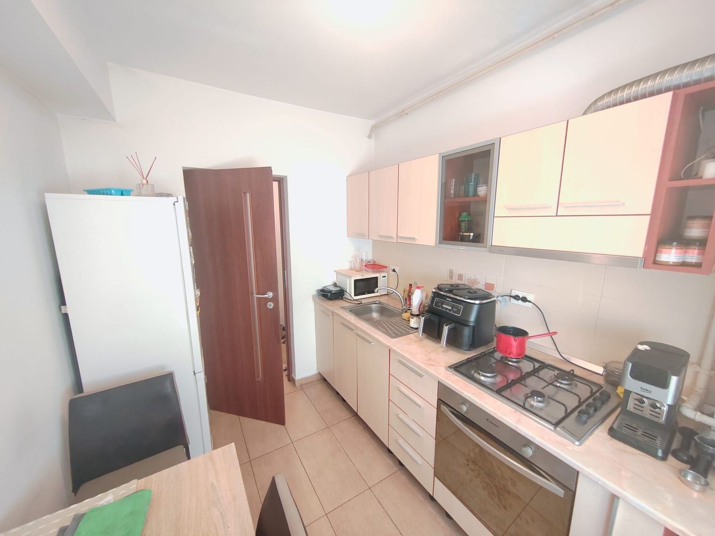 Popesti 2 camere 7 minute de metrou - Poză 8