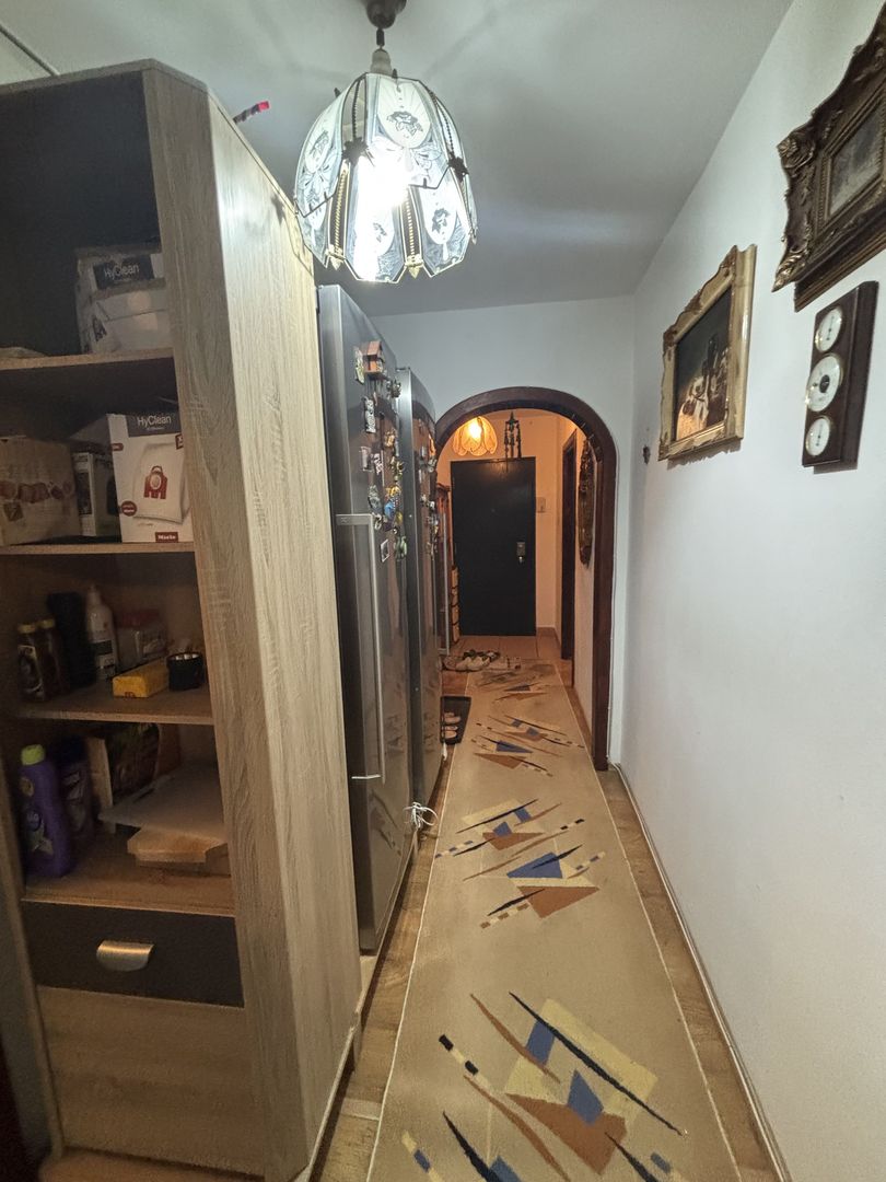 Apartament 3 camere zona Aradului - Poză 14