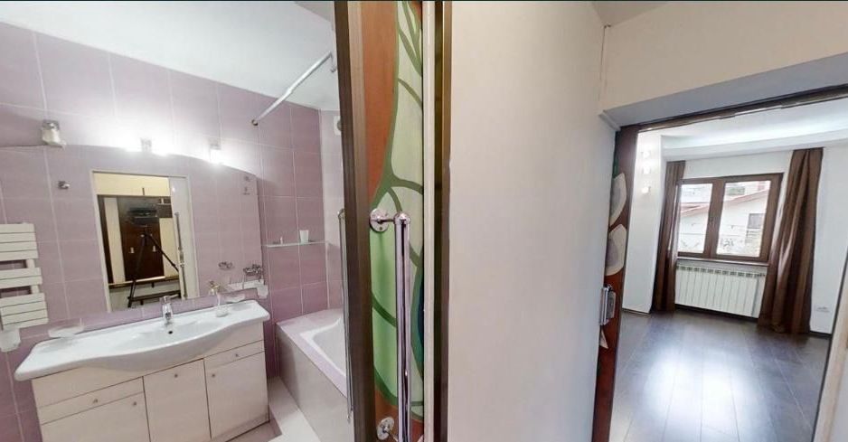 Ion Neculce | Apartament 5 camere în vilă monument - Poză 70