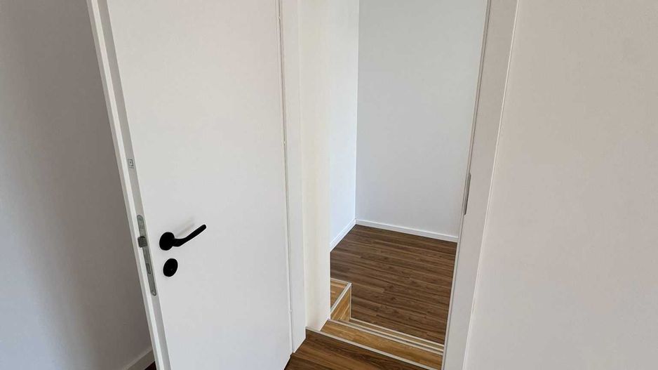 apartament 3 camere bloc nou - centrala proprie Viilor - Poză 4