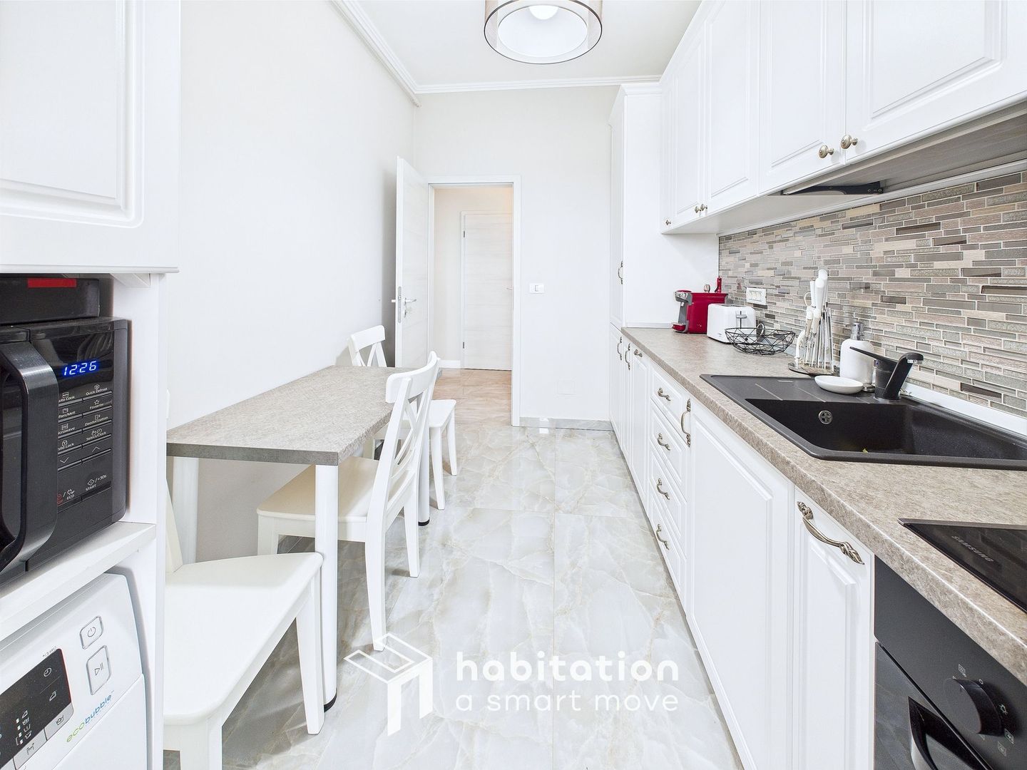 Apartament cochet și elegant, dressing generos,  la intrare in  Giroc - Poză 14