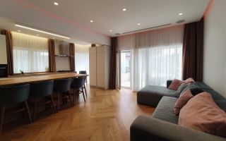 Apartament cu 3 camere cu finisaje moderne | Zona Grand Hotel Italia - Poză 1
