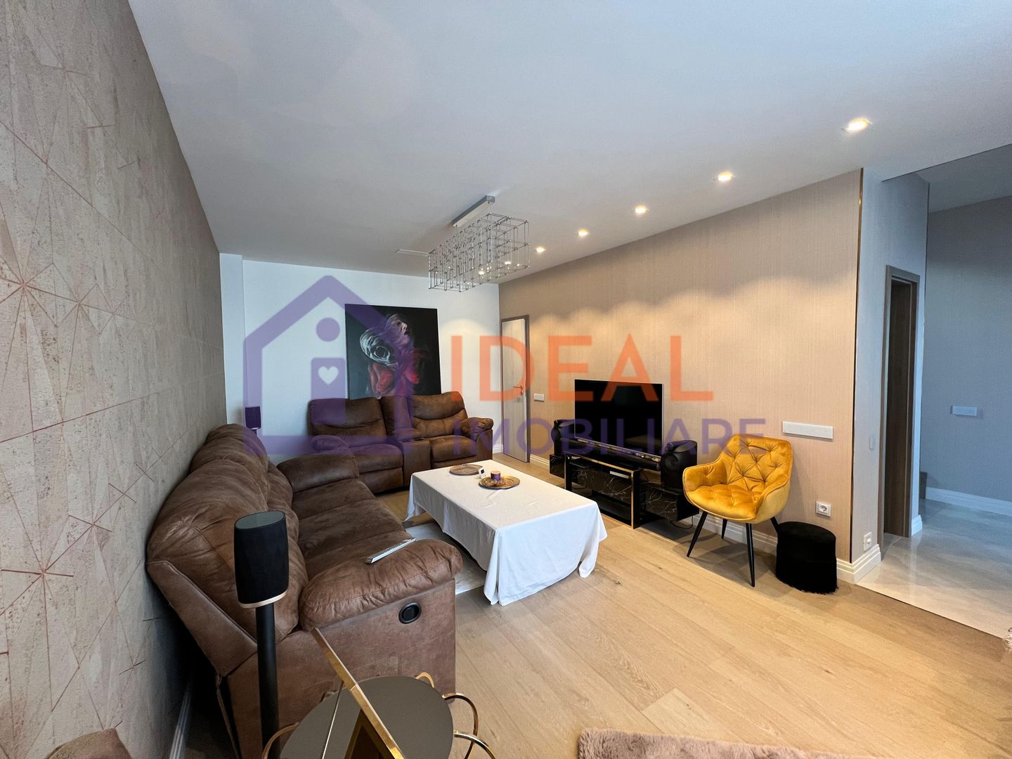 Casa Individuala Moderna Ultrafinisata, in Selimbar - Poză 7