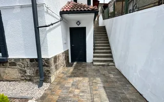 Apartament cu 2 camere cu curte si garaj - Brasovul Vechi - Str Soimului - Poză 16