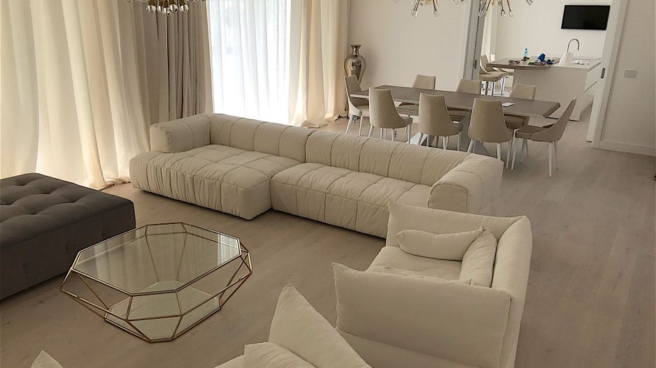 Casă / Vilă cu 8 camere de vânzare în zona Est - Poză 4