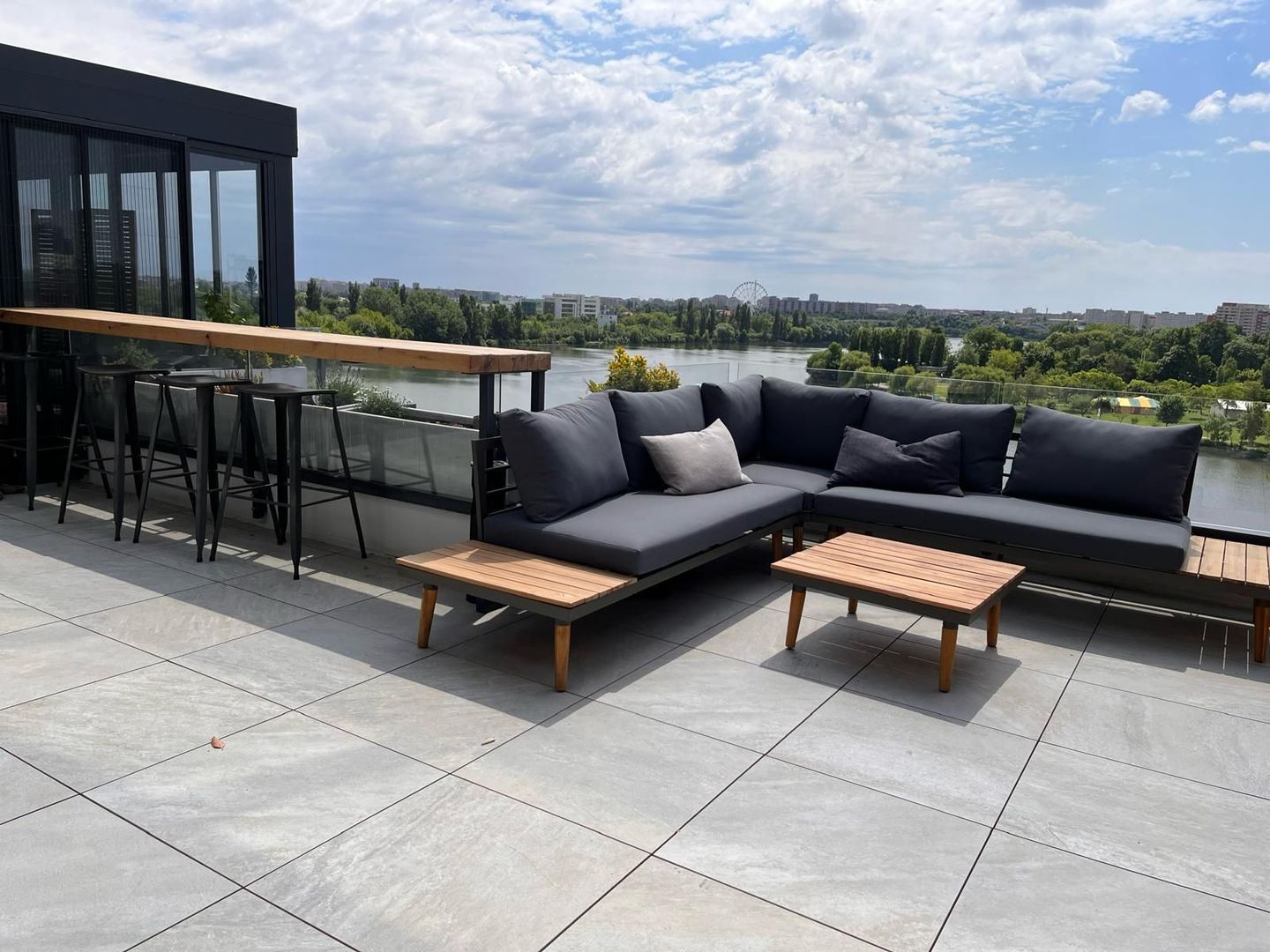 PENTHOUSE UNICAT LAGUNA RESIDENCE VEDERE LAC - Poză 4