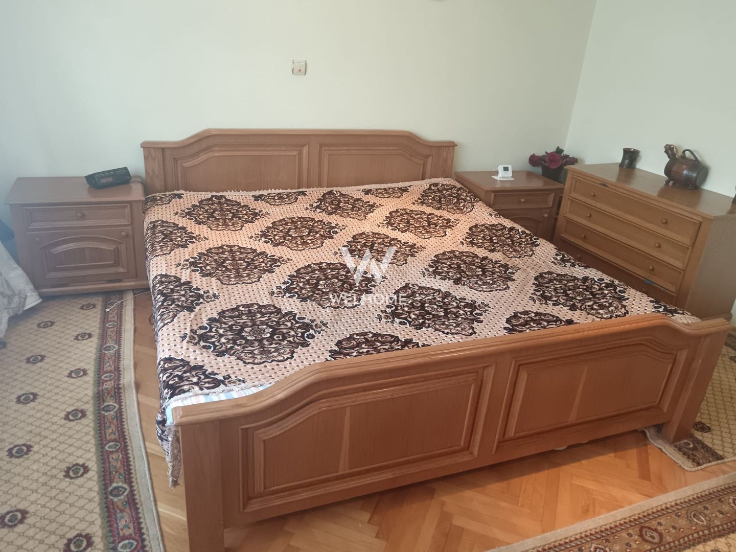 Casă individuală cu 2 apartamente separate, teren 650 mp, garaj și terasă - Poză 14