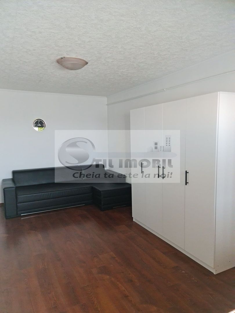 Ap 2 camere decomandat– 57 mp, Etaj 10, Renovat - 370 Euro - Poză 2