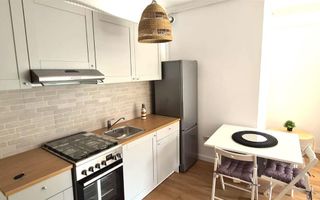 Apartament cu 2 Camere, cu terasa 70 mp, cu foisor si gratar - Poză 3