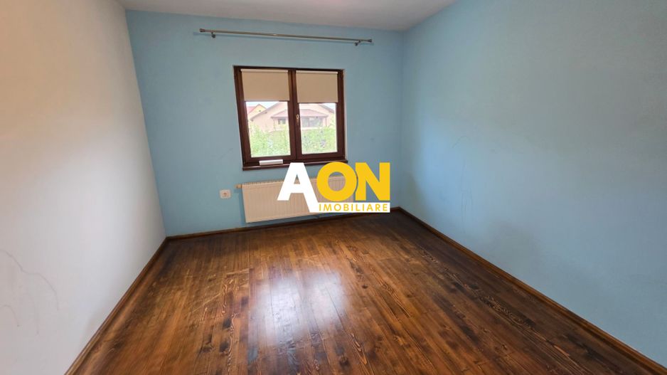 Casă individuală cu 6 camere și piscină în Alba Iulia, zona Cetate - Poză 14