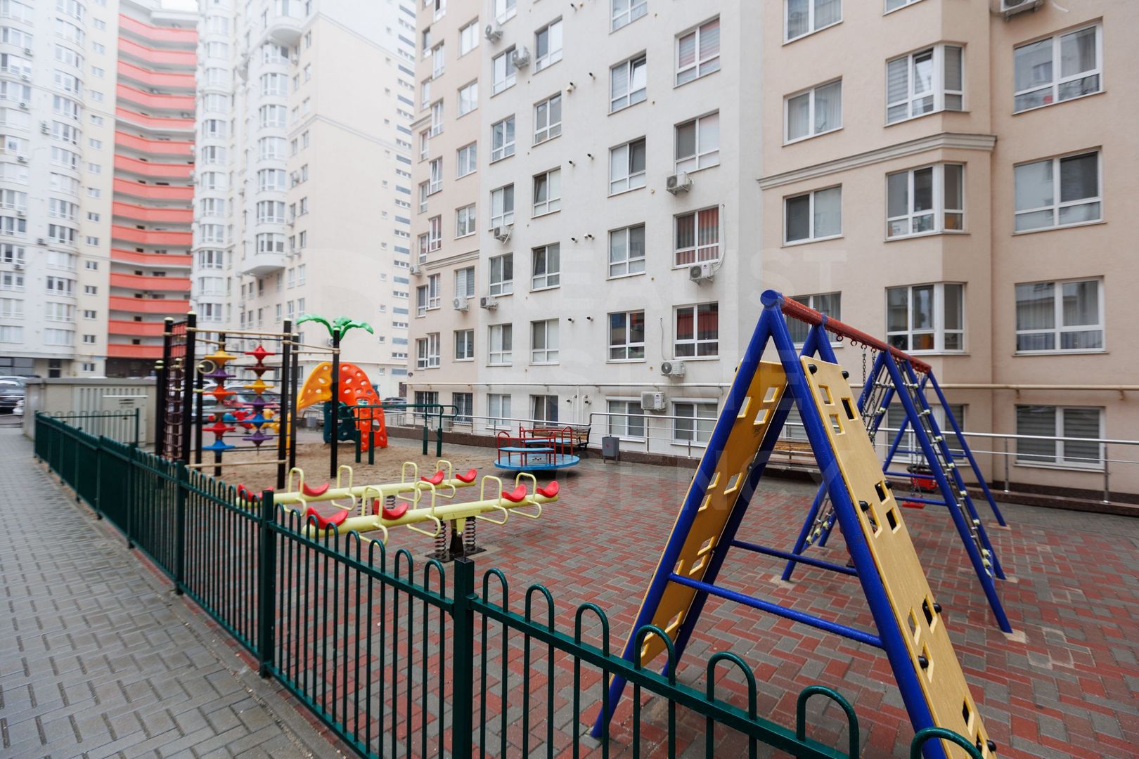 Vânzare, apartament, 4 camere, strada Nicolae Testemițanu, Centru - Poză 18