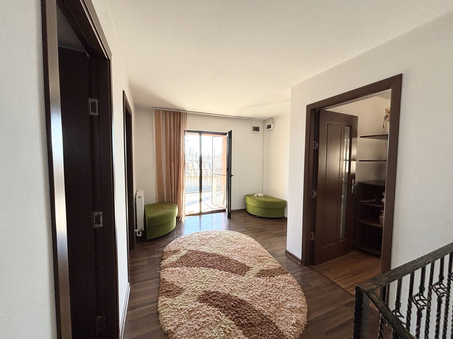 VILĂ MODERNĂ P+1 169 MP UTILI, CURTE GENEROASĂ 768 MP, IN APROPIERE DE BUCURESTI - Poză 17