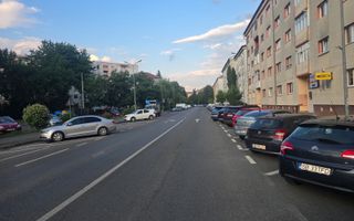 Apartament 2 camere decomandate et 2 zona Mihai Viteazu - Poză 1