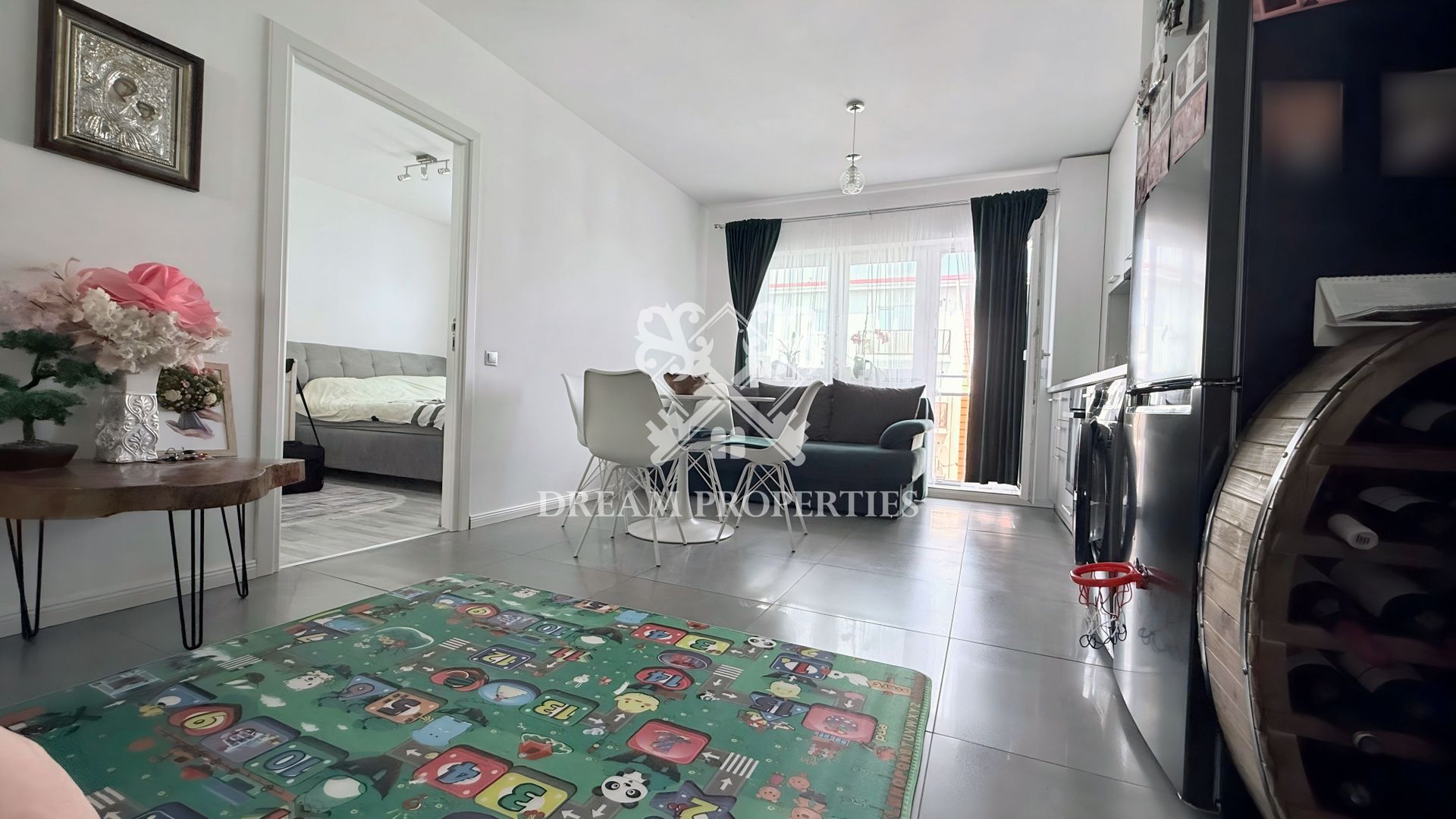 Apartament cu 2 camere de închiriat, balcon, parcare, Omnia Apahida - Poză 2