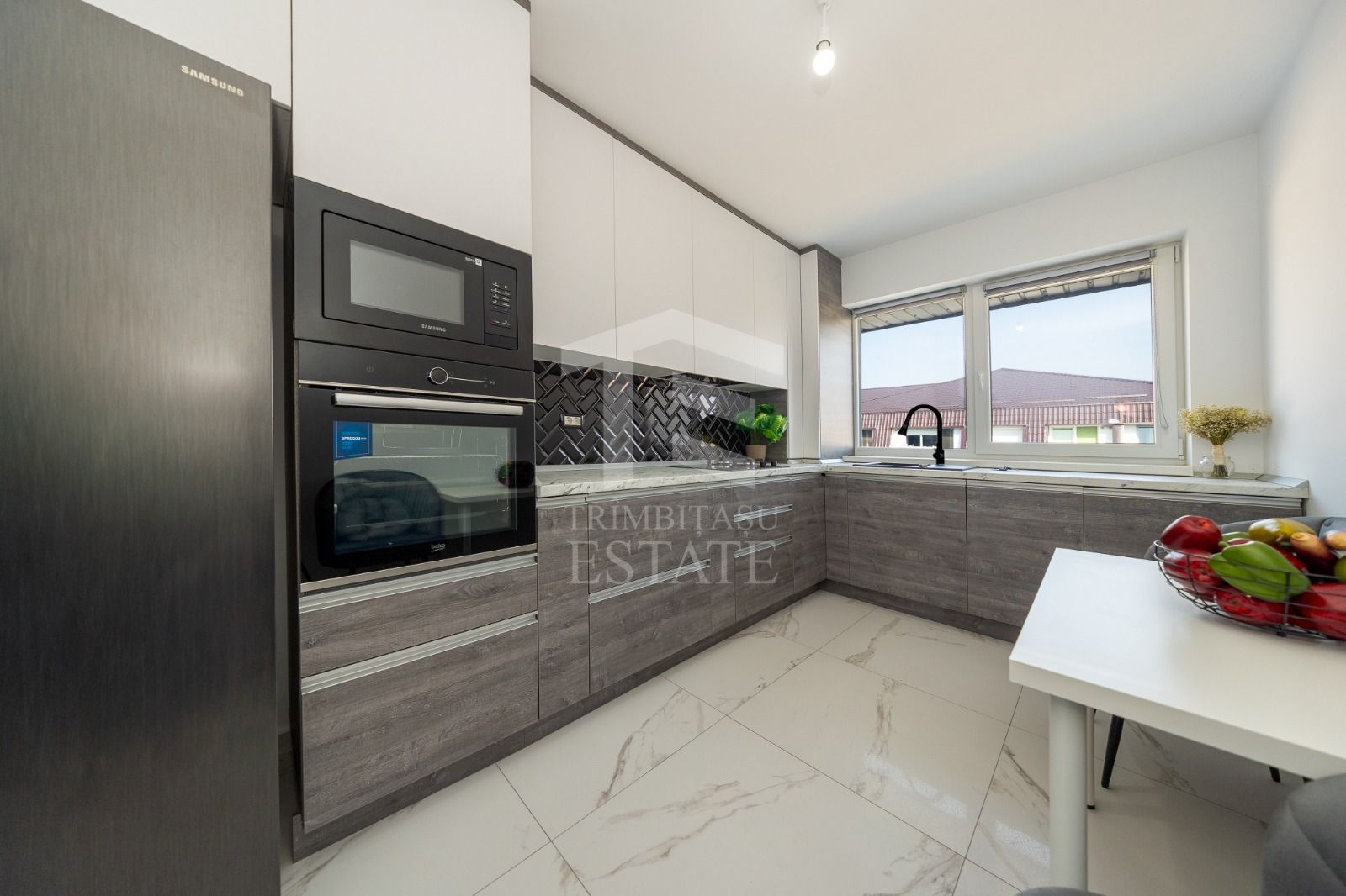 Subcetate|Coresi-Apartament 2 camere 60 mp+loc de parcare - Poză 20