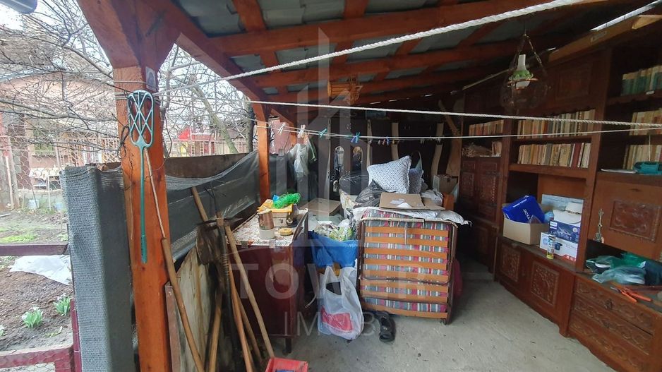 Casă de vânzare în Sibiu -individuală-curte comună- teren de 239 mp - Poză 10