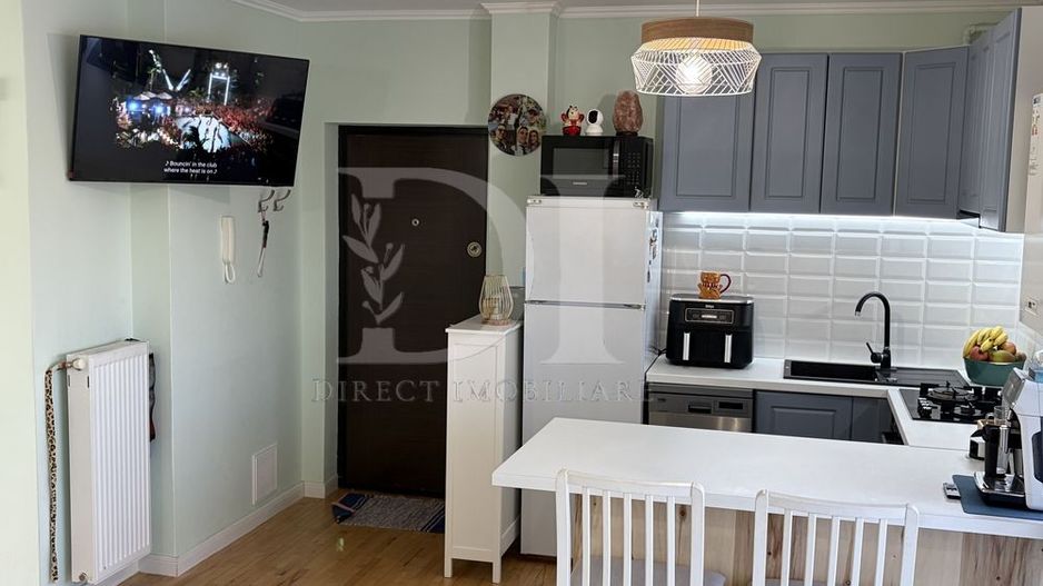 Apartament la cheie / etaj intermediar / Zona Tineretului - Poză 2