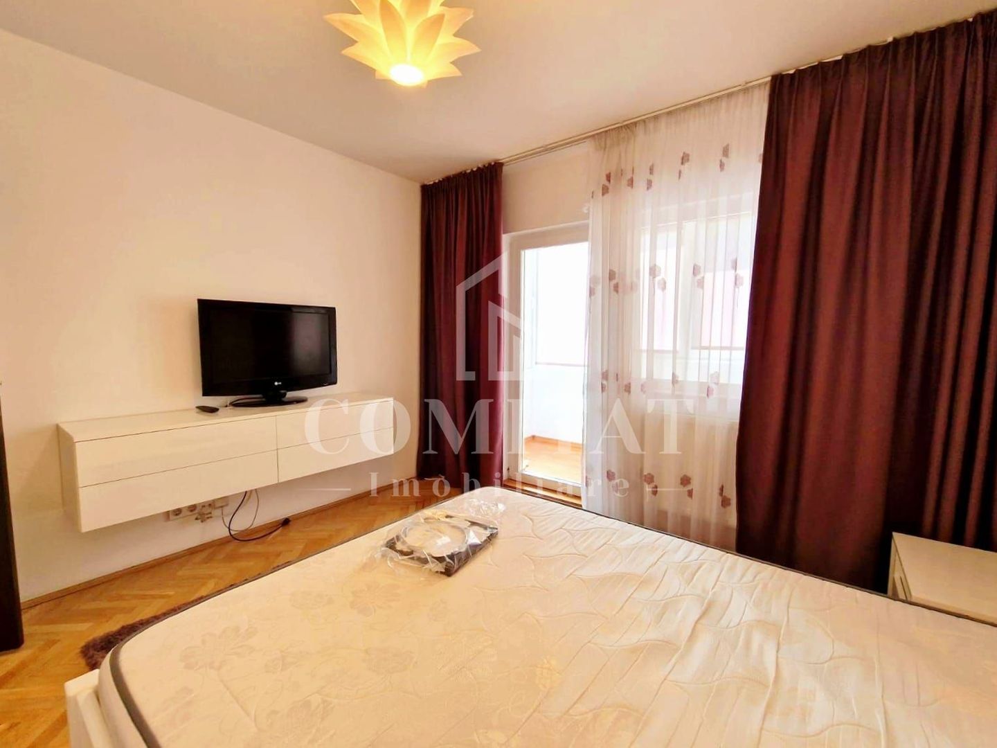 Apartament frumos cu 3 camere decomandate | Parcare | Cartier Zorilor - Poză 2