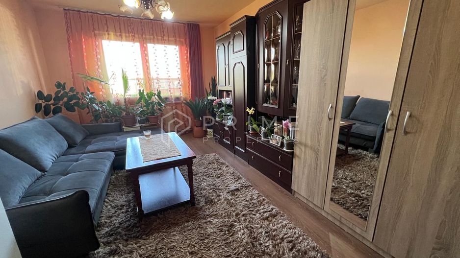 Apartament cu 3 camere decomandat, Sângeorgiu de Mureș - Poză 1