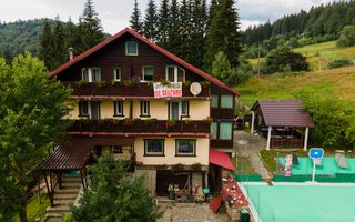 Proprietate in incantarea naturii, oportunitate investitie/rezidential, Predeal - Poză 1