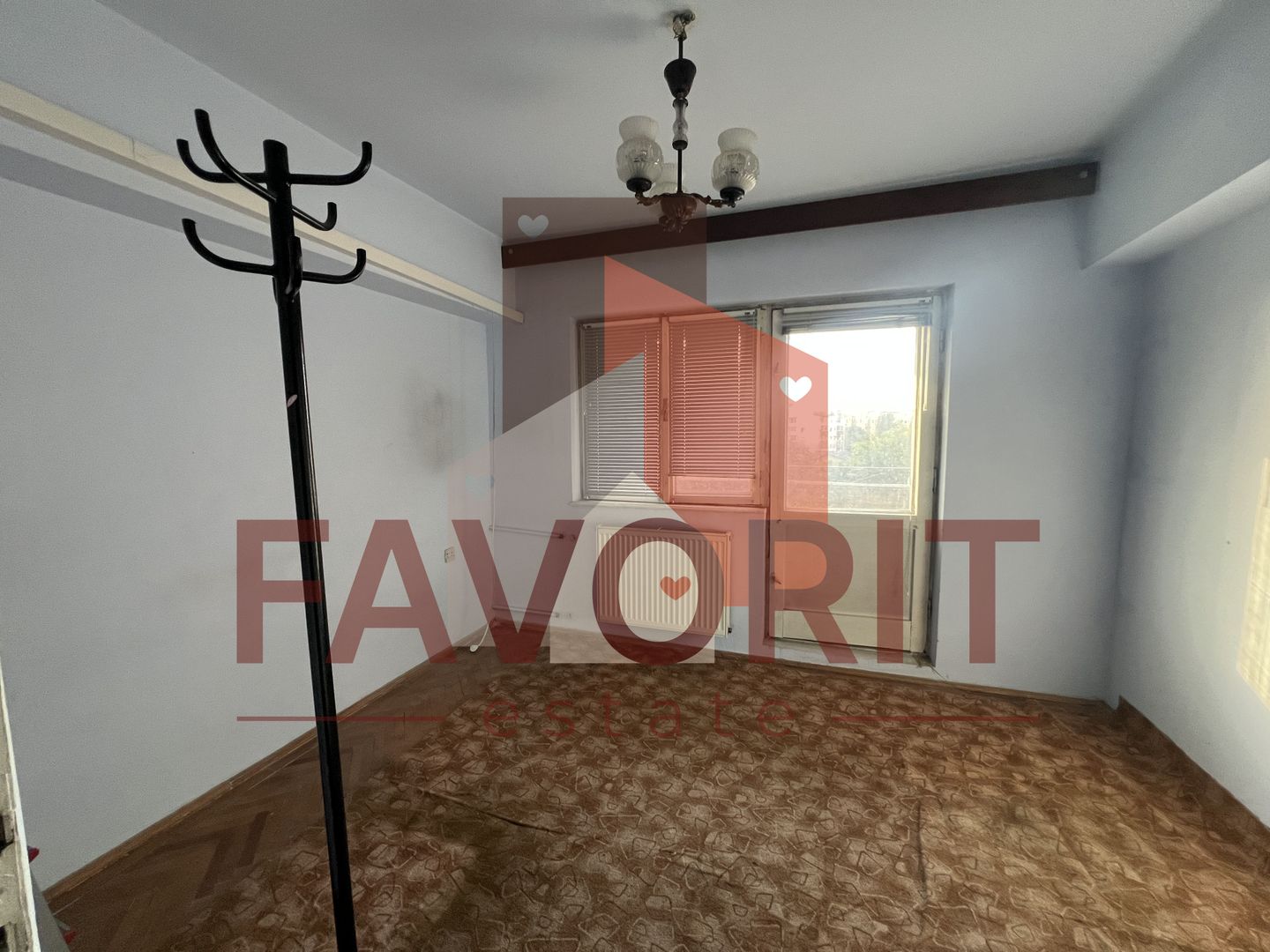 Oportunitate de cumpărare – Apartament 4 camere decomandat, zona Șagului - Poză 4