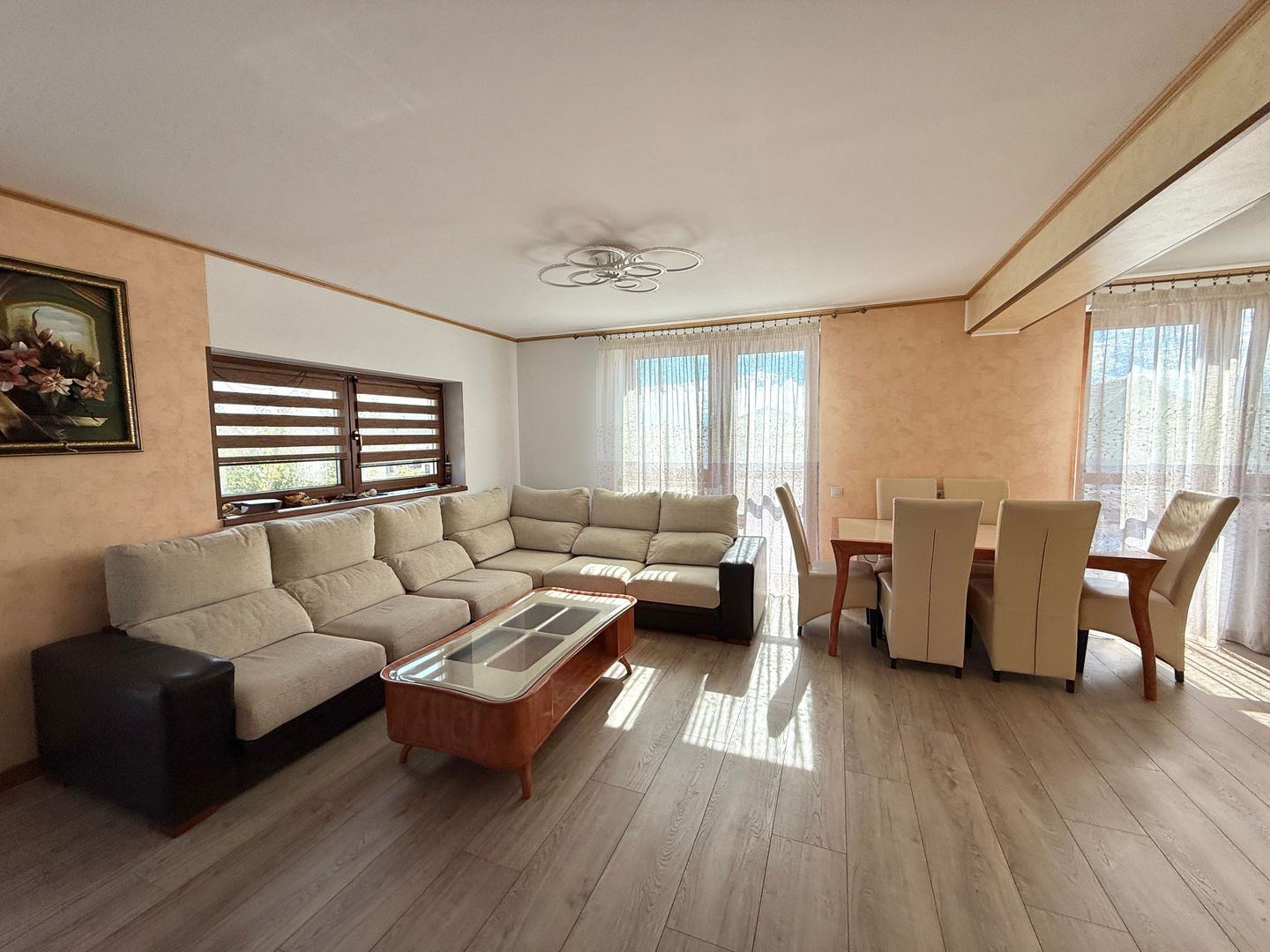 Casa 5 camere cu teren mare si CARPORT - Cartierul Arhitectilor - Poză 15