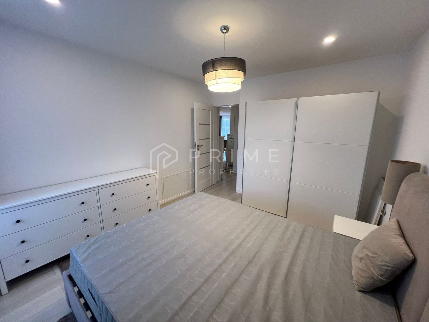 Apartament amenajat modern cu 2 camere de închiriat, în Unirii - Poză 8