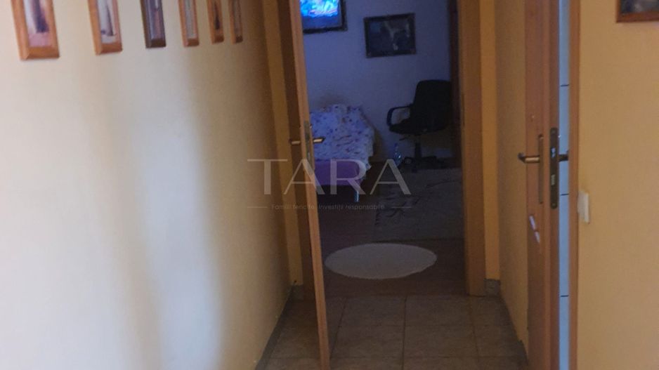 Apartament 1 cameră cu parcare privată – Zona Florilor, Cluj. - Poză 3