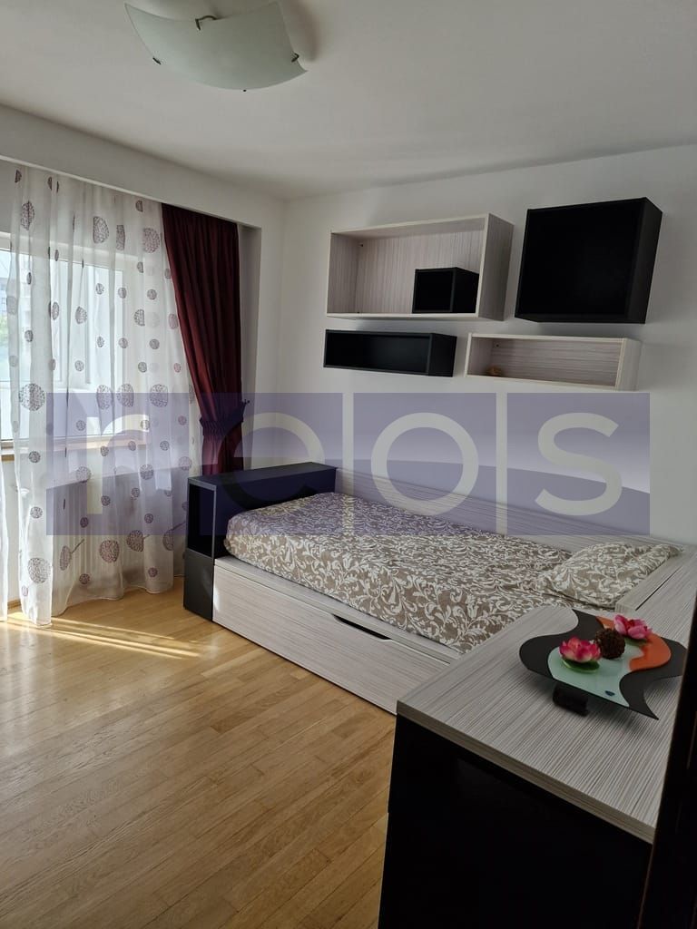 De inchiriat Duplex 4 camere | Zona Decebal - Poză 2