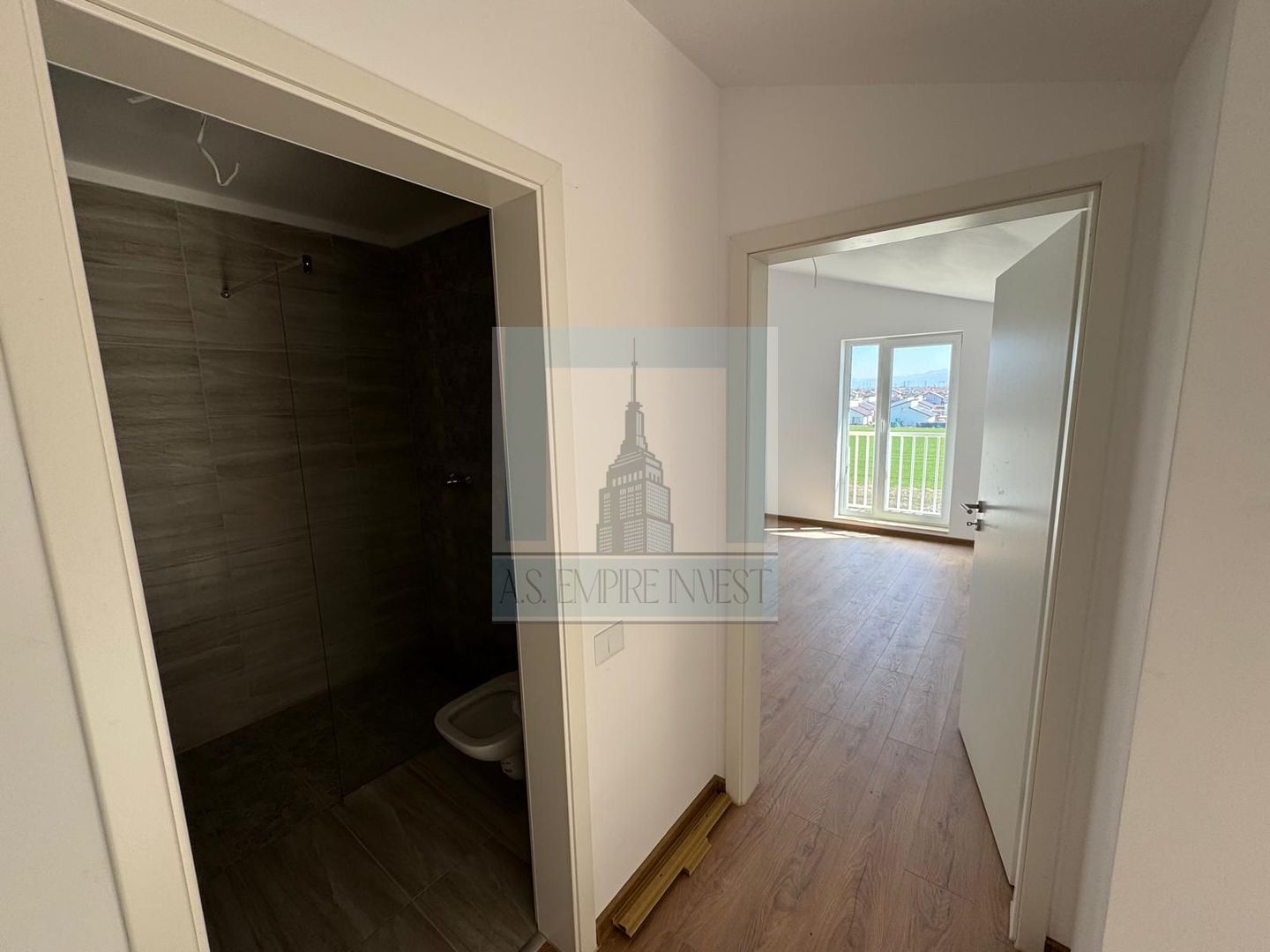 Apartament 3 camere / penthouse pe doua nivele - zona Sanpetru - Poză 11