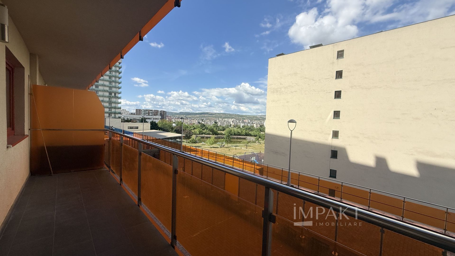 Apartament cu 2 camere langa Iulius Mall Gheorgheni cu view spre lac - Poză 7