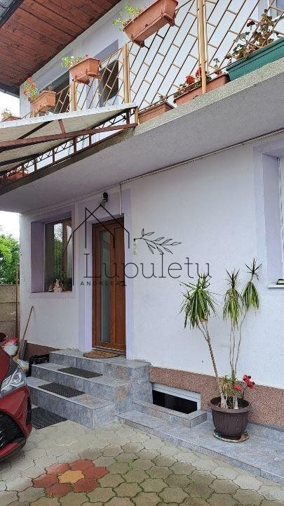 Casă de Vanzare | 200 MPU | Teren 305 MPU | Ultracentral - Poză 11