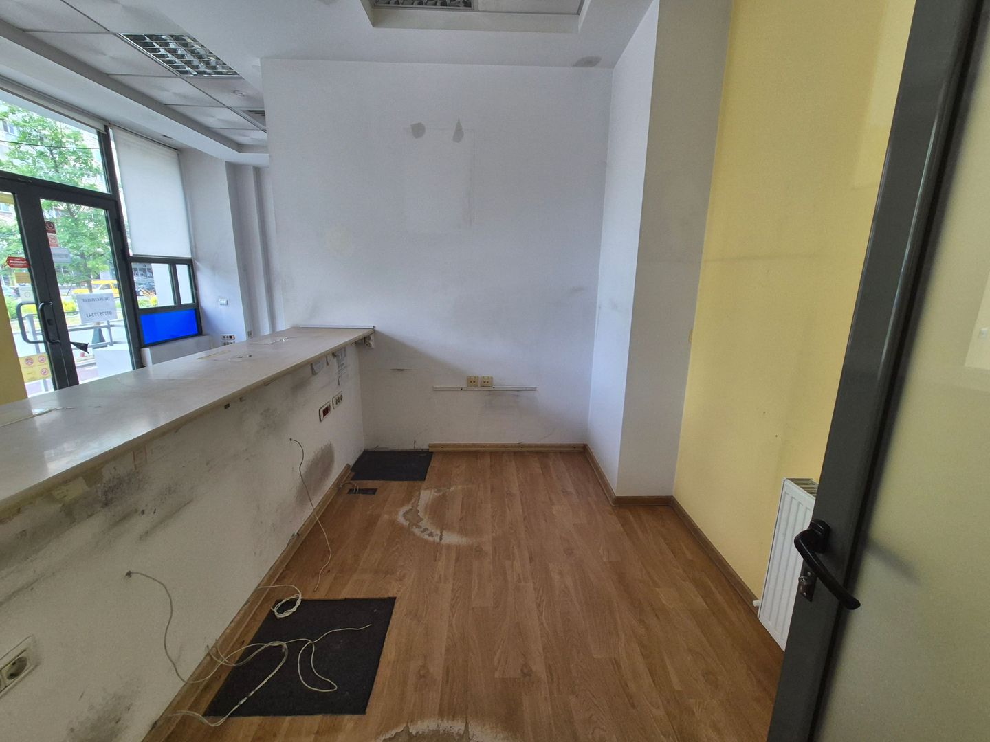 Închiriez spațiu comercial Republicii 22 - Poză 3