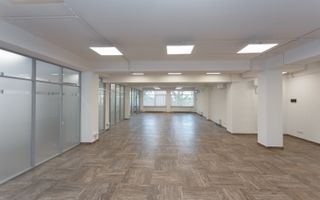 Vanzare oficiu in centru orasului - Poză 3